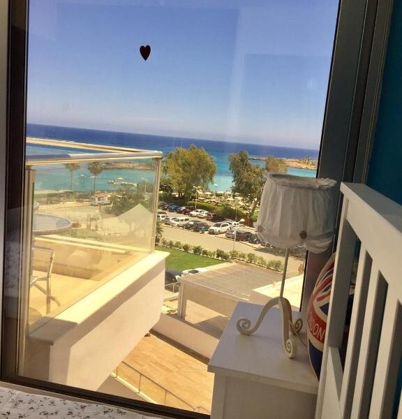 2-bedroom penthouse on Fig Tree Bay