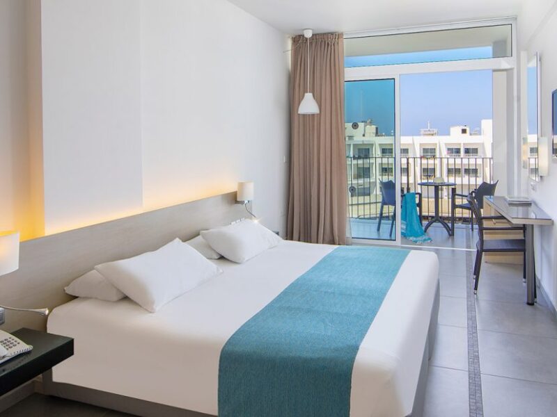 Mayfair Hotel & Gardens