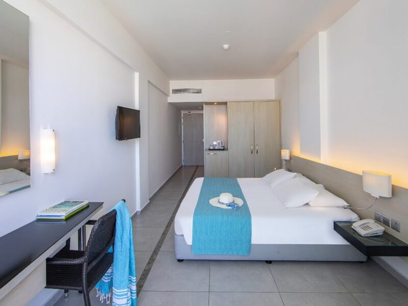 Mayfair Hotel & Gardens